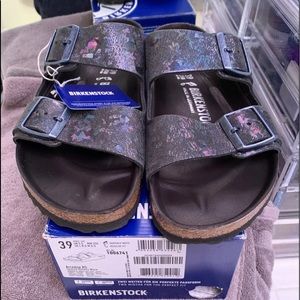 BNIB Birkenstock spotted metallic black 39R